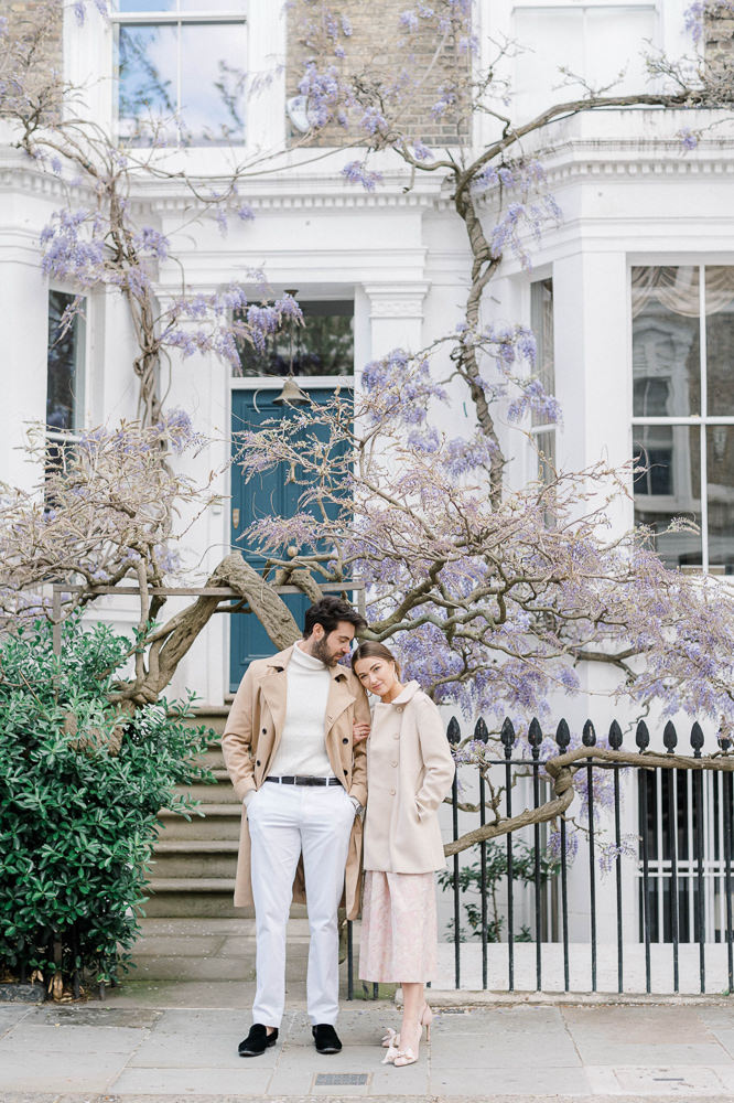 Notting Hill photoshoot location for couples and family photos