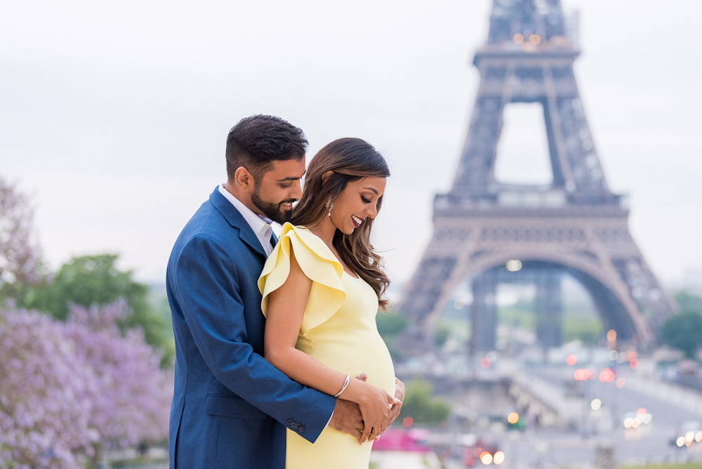 Pregnancy photos in Paris
