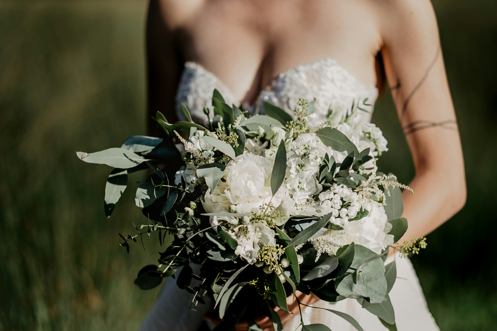 Close up shot of a bride's bouquet