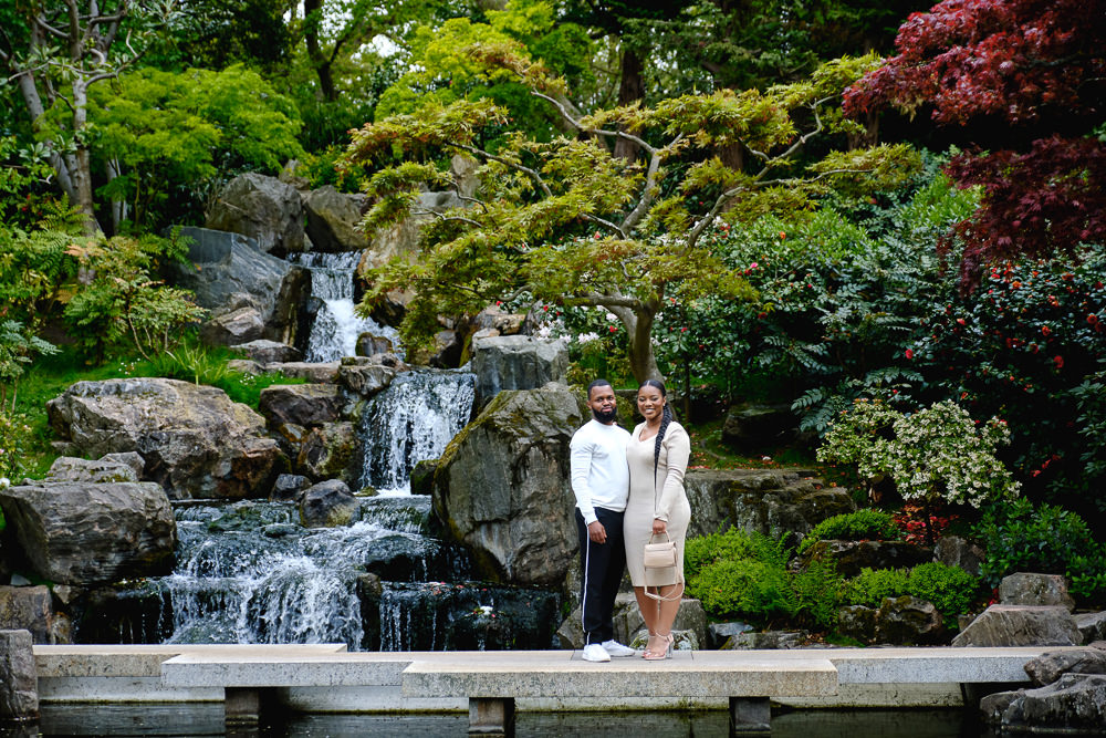 Engagement photoshoot in Kyoto Garden