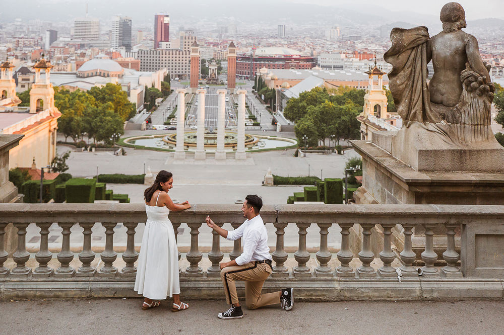 Surprise Marriage Proposal at Montjuic