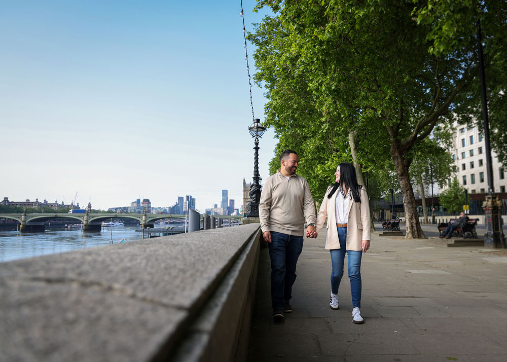 Robyn & Nick - London Proposal Photographer - Tom