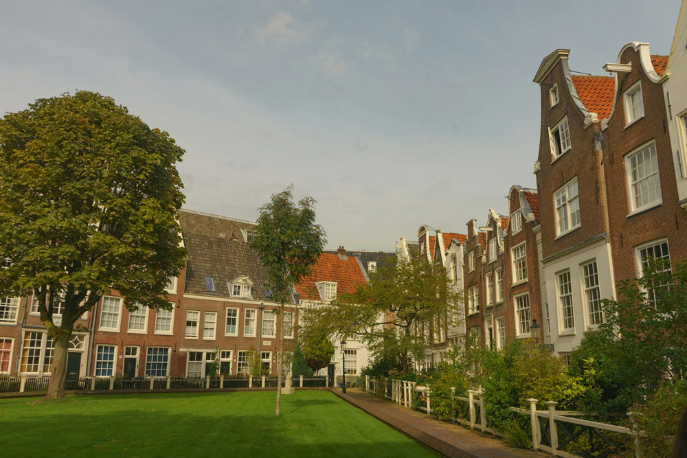 Begijnhof Courtyard in Amsterdam